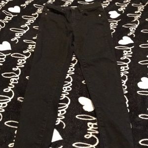 Black skinny jeans